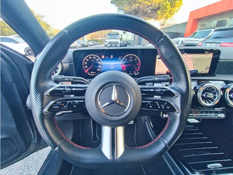 Image Mercedes-Benz CLASSE A 200 d AMG Line  