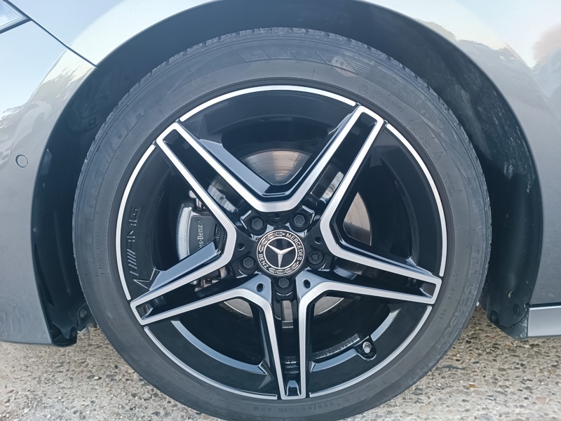Image Mercedes-Benz CLASSE A 200 d AMG Line  