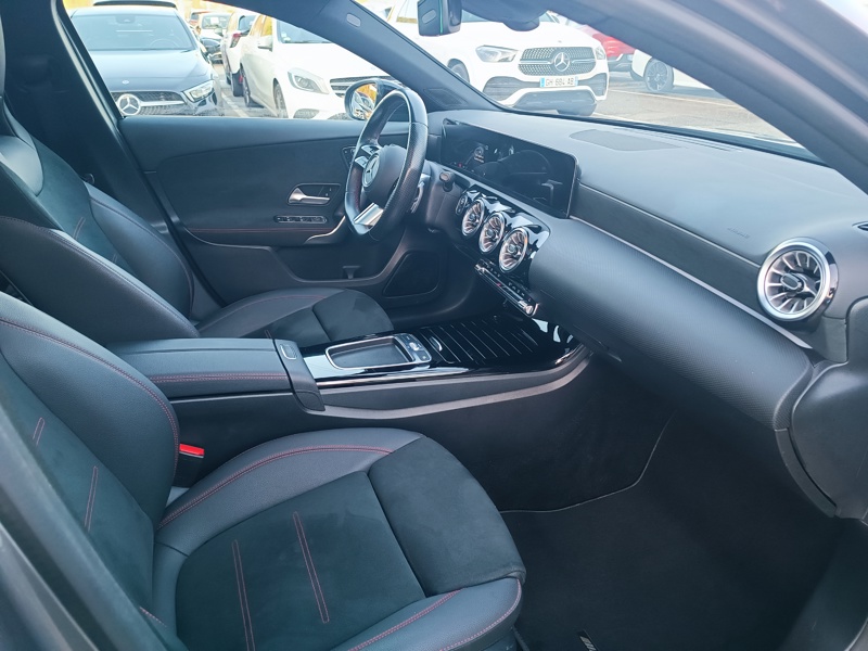Image Mercedes-Benz CLASSE A 200 d AMG Line  