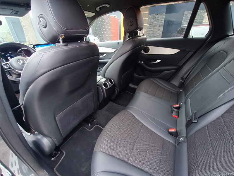 Image Mercedes-Benz GLC SUV GLC 220 d 4MATIC SUV Business Line  