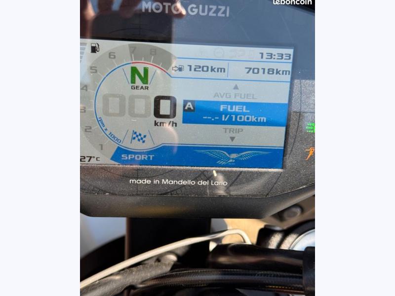 Image MOTO GUZZI V85 TT V85 TT  