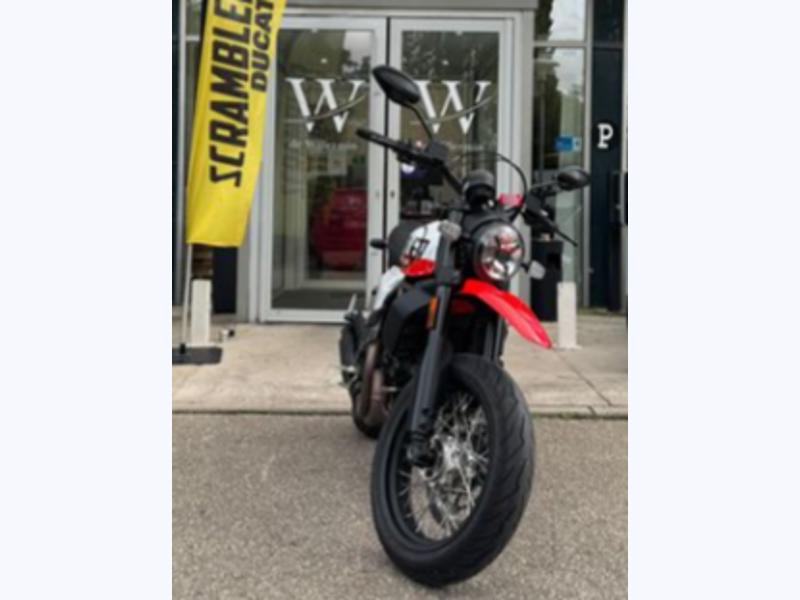 Image Ducati DUCATI SCRAMBLER 