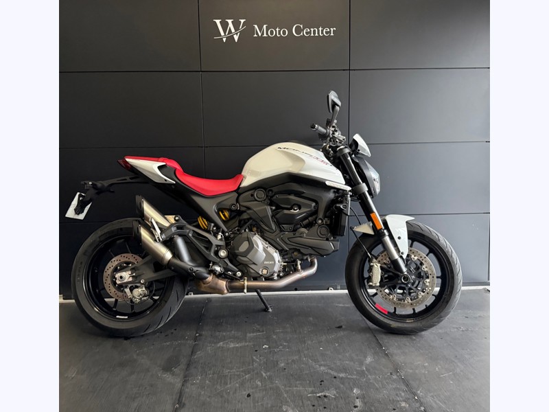 Photo Ducati MONSTER + A2  
