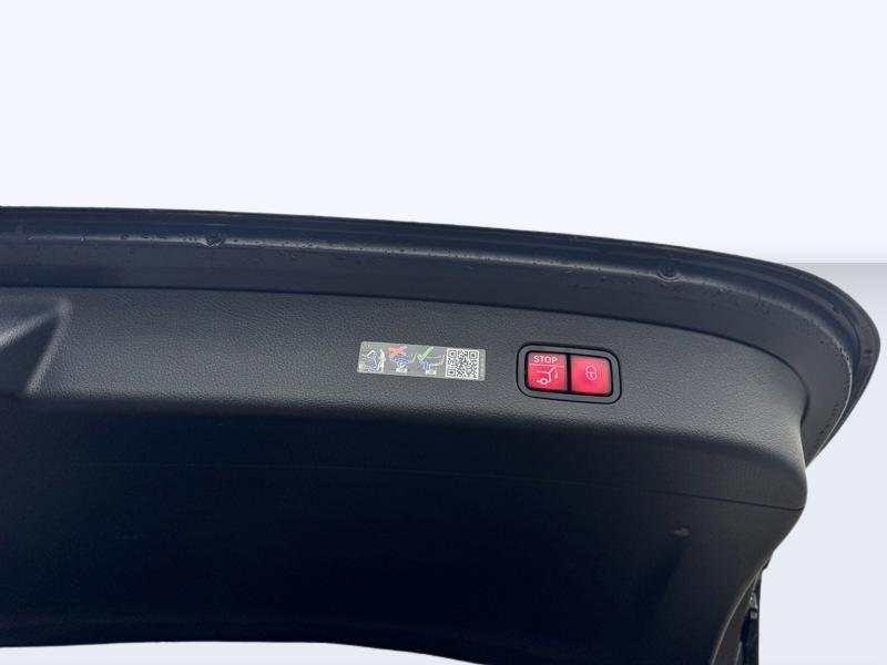 Image Mercedes-Benz GLC SUV GLC 450 d 4MATIC AMG Line  GLC 450 d 4MATIC AMG Line