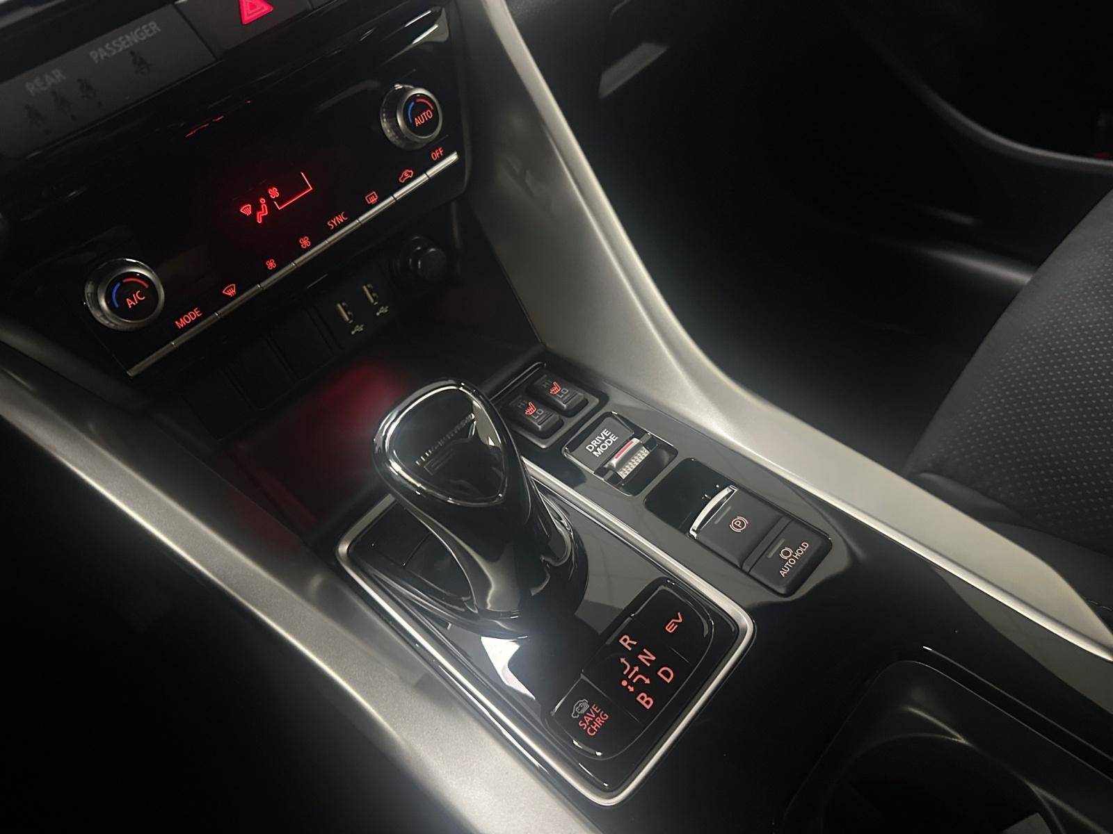 Image Mitsubishi ECLIPSE CROSS 2.4 Twin Motor 4WD Business  ECLIPSE CROSS PHEV BUSINESS MY23