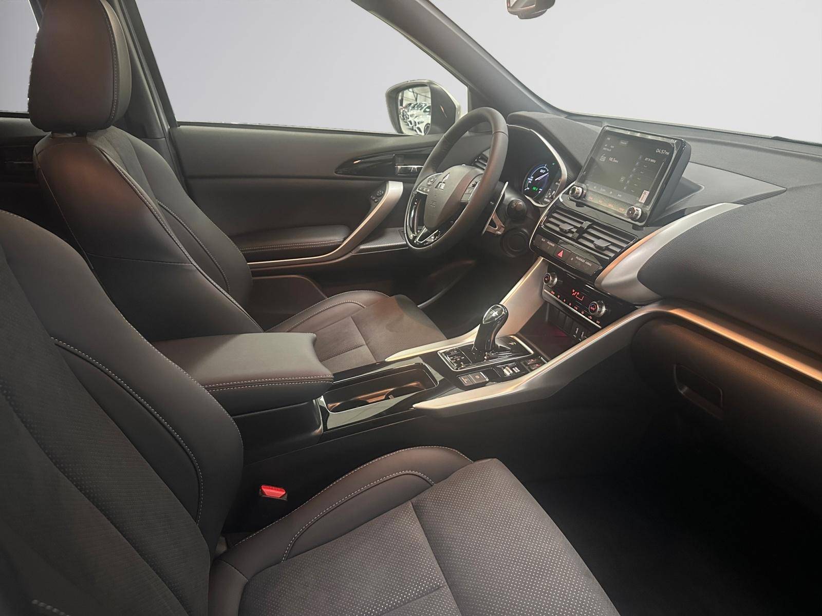 Image Mitsubishi ECLIPSE CROSS 2.4 Twin Motor 4WD Business  ECLIPSE CROSS PHEV BUSINESS MY23