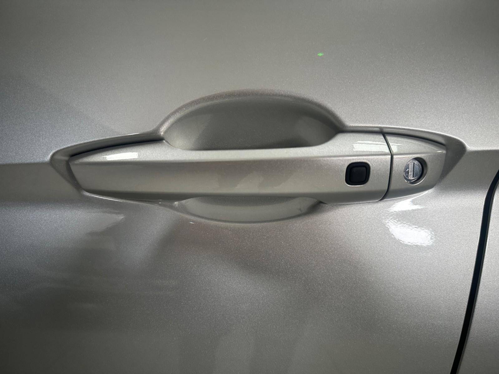 Image Mitsubishi ECLIPSE CROSS 2.4 Twin Motor 4WD Business  ECLIPSE CROSS PHEV BUSINESS MY23