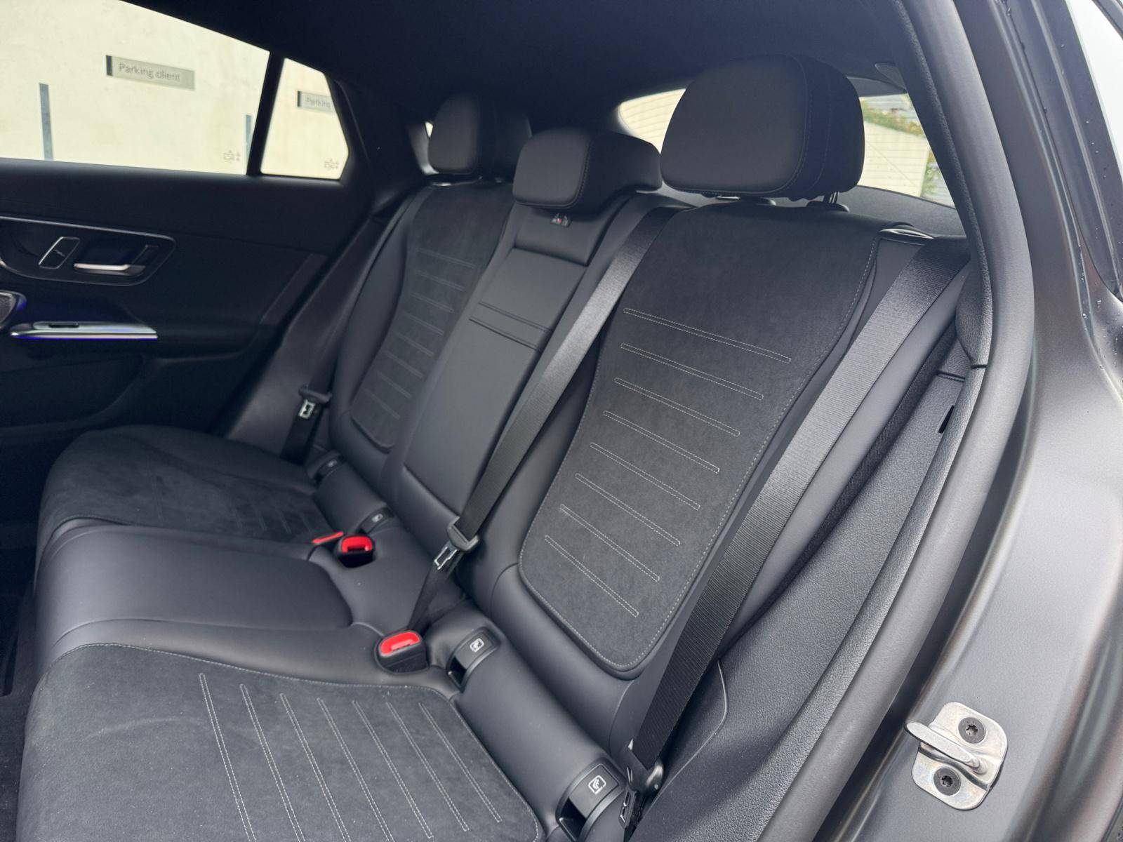 Image Mercedes-Benz GLC COUPÉ GLC 300 de Hybrid EQ 4MATIC Coupé AMG Line  GLC 300 d e Hybrid EQ 4MATIC Coupé AMG Line