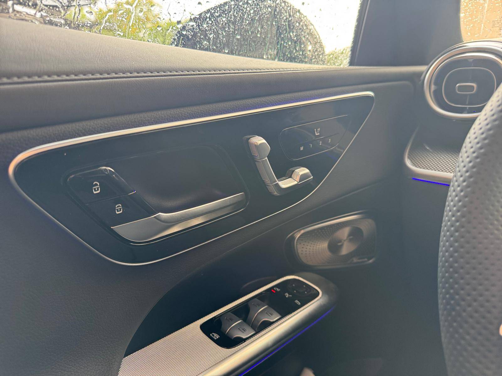 Image Mercedes-Benz GLC COUPÉ GLC 300 de Hybrid EQ 4MATIC Coupé AMG Line  GLC 300 d e Hybrid EQ 4MATIC Coupé AMG Line