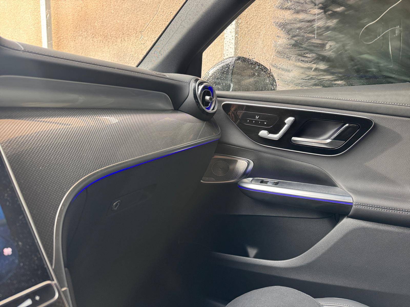 Image Mercedes-Benz GLC COUPÉ GLC 300 de Hybrid EQ 4MATIC Coupé AMG Line  GLC 300 d e Hybrid EQ 4MATIC Coupé AMG Line