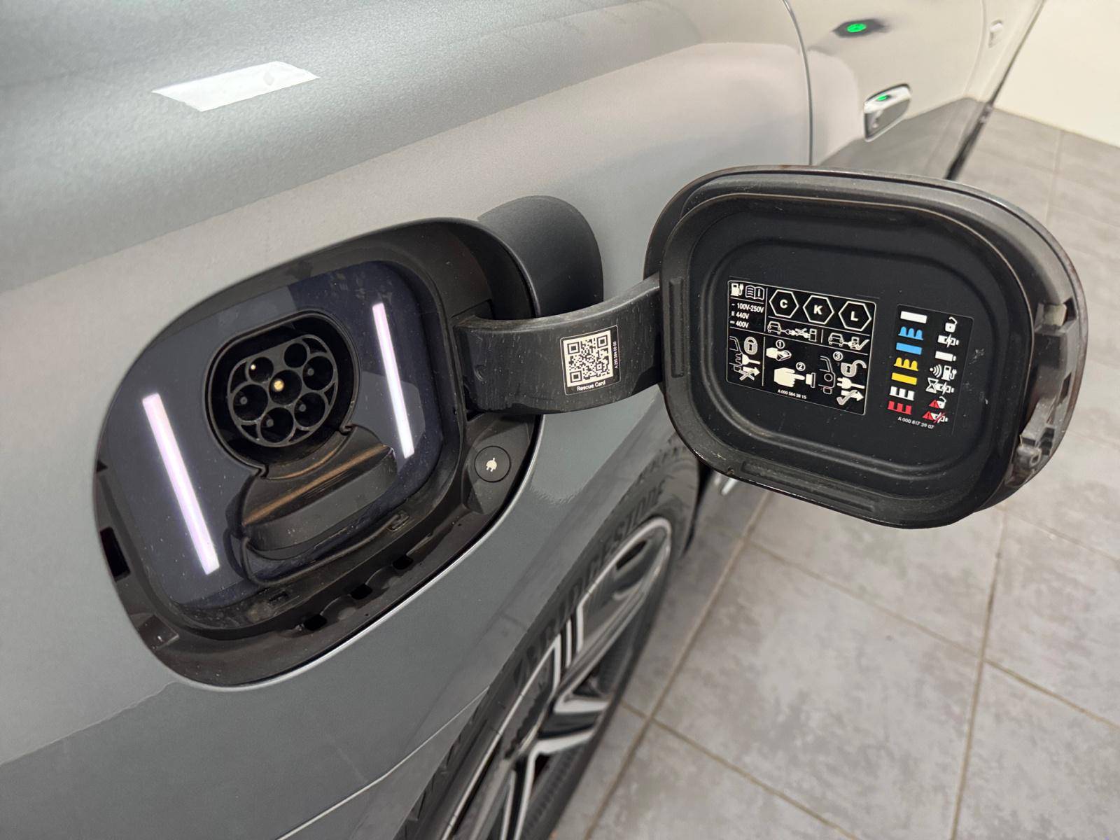 Image Mercedes-Benz EQE BERLINE EQE 350+ AMG Line  EQE SUV 350+ AMG Line