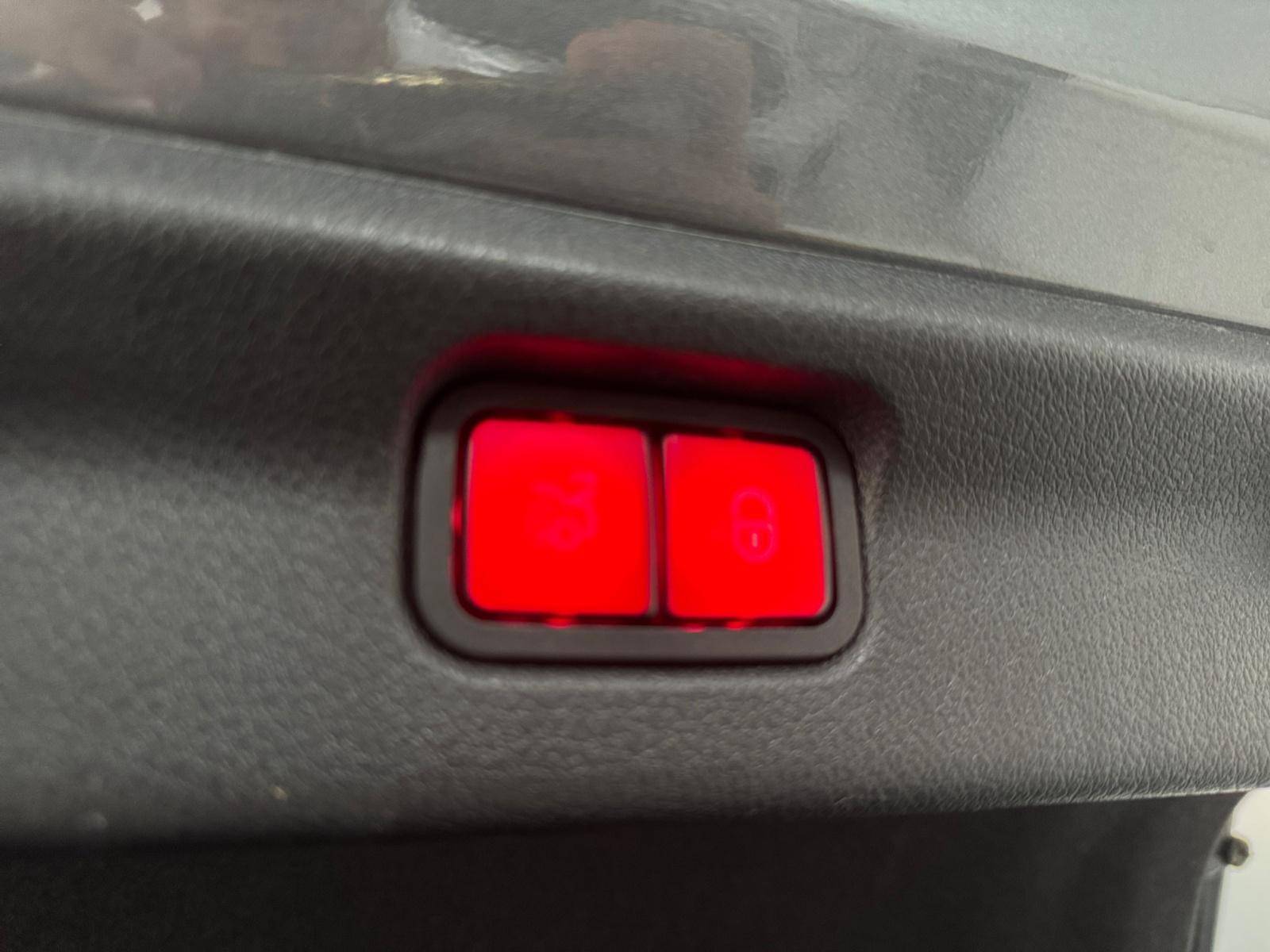 Image Mercedes-Benz EQE BERLINE EQE 350+ AMG Line  EQE SUV 350+ AMG Line