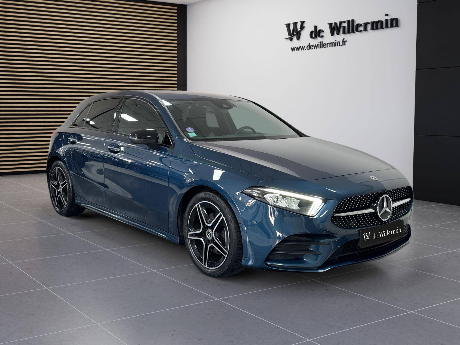 Image Mercedes-Benz CLASSE A 180 AMG Line  Classe A 180 7G-DCT AMG Line