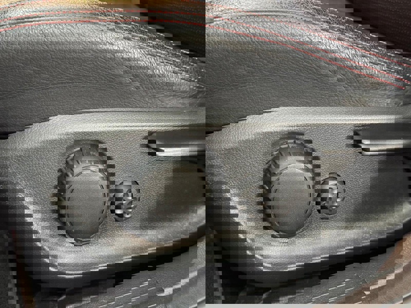 Image Mercedes-Benz GLA 200 Fascination  GLA 200 Fascination