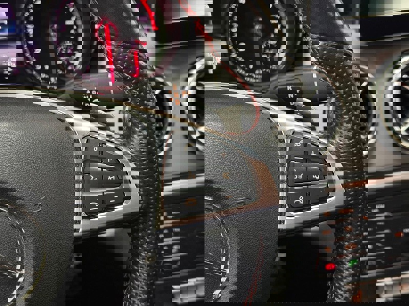 Image Mercedes-Benz GLA 200 Fascination  GLA 200 Fascination