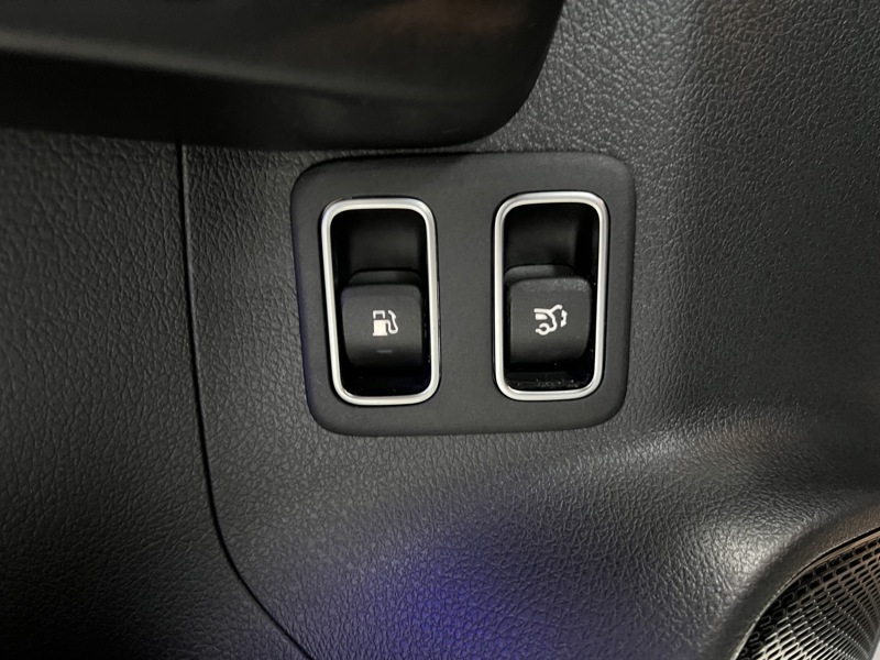 Image Mercedes-Benz GLA 250 e Hybrid EQ AMG Line  GLA 250 e Hybrid EQ AMG Line