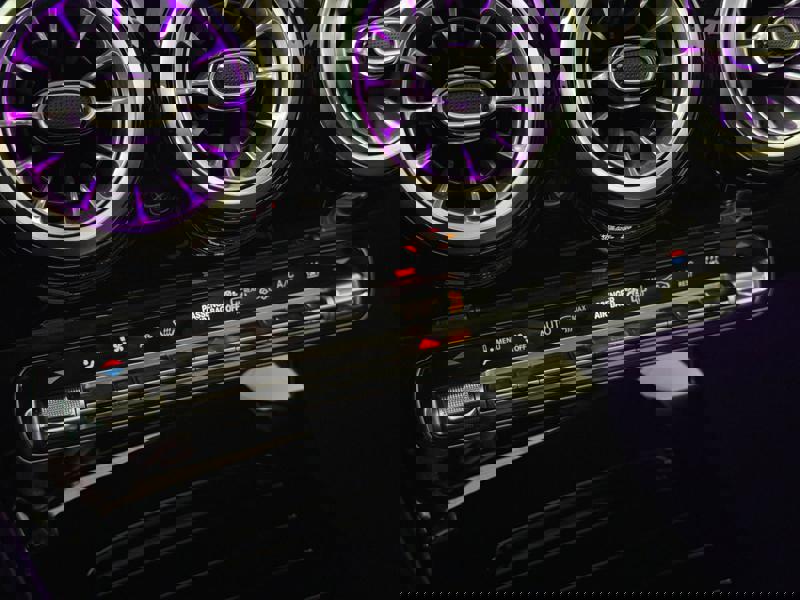 Image Mercedes-Benz CLA COUPÉ CLA 250 e Hybrid EQ Coupé AMG Line  CLA 250 e Hybrid EQ Coupé AMG Line