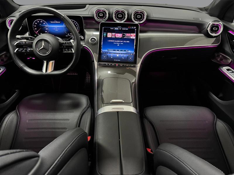 Image Mercedes-Benz GLC COUPÉ GLC 300 e Hybrid EQ 4MATIC Coupé AMG Line  GLC 300 e Hybrid EQ 4MATIC Coupé AMG Line