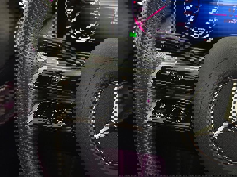 Image Mercedes-Benz GLC COUPÉ GLC 300 e Hybrid EQ 4MATIC Coupé AMG Line  GLC 300 e Hybrid EQ 4MATIC Coupé AMG Line