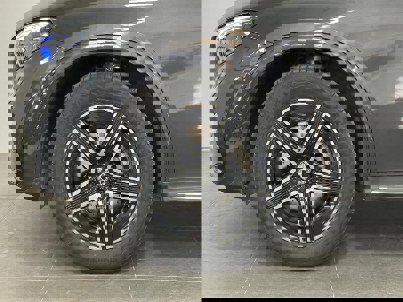 Image Mercedes-Benz GLC COUPÉ GLC 300 e Hybrid EQ 4MATIC Coupé AMG Line  GLC 300 e Hybrid EQ 4MATIC Coupé AMG Line