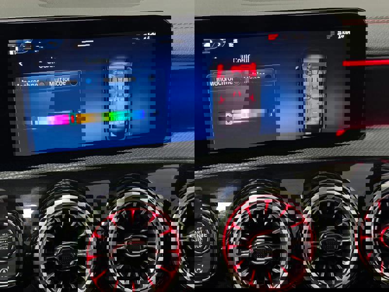 Image Mercedes-Benz CLA COUPÉ CLA 200 d Coupé AMG Line  CLA 200 d Coupé AMG Line