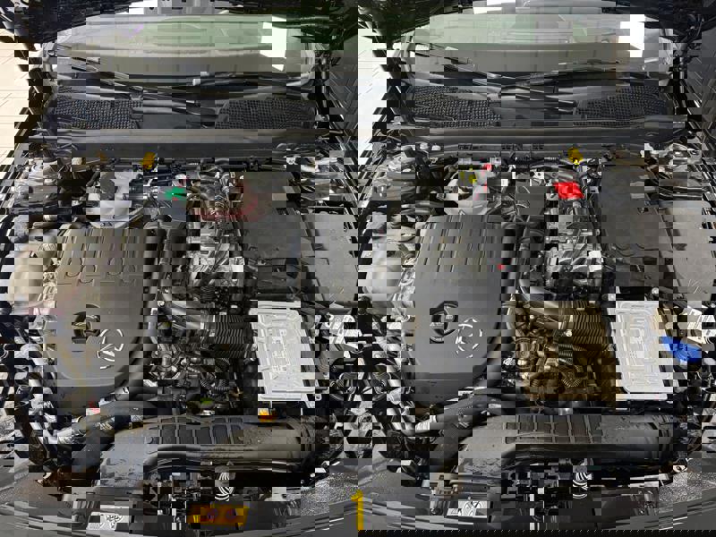 Image Mercedes-Benz CLASSE A 250 e AMG Line  Classe A 250 4MATIC AMG Line