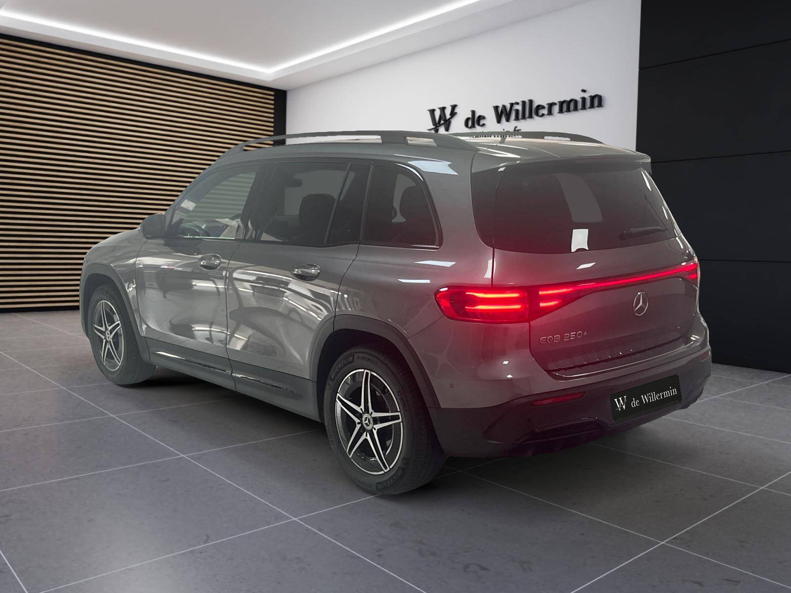 Image Mercedes-Benz EQB 250+ AMG Line  EQB 250+ AMG Line