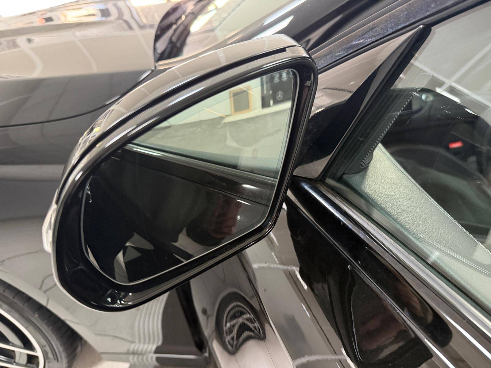 Image Mercedes-Benz CLASSE E BERLINE Classe E 300 de AMG Line Berline  Classe E 300 de 9G-Tronic AMG Line