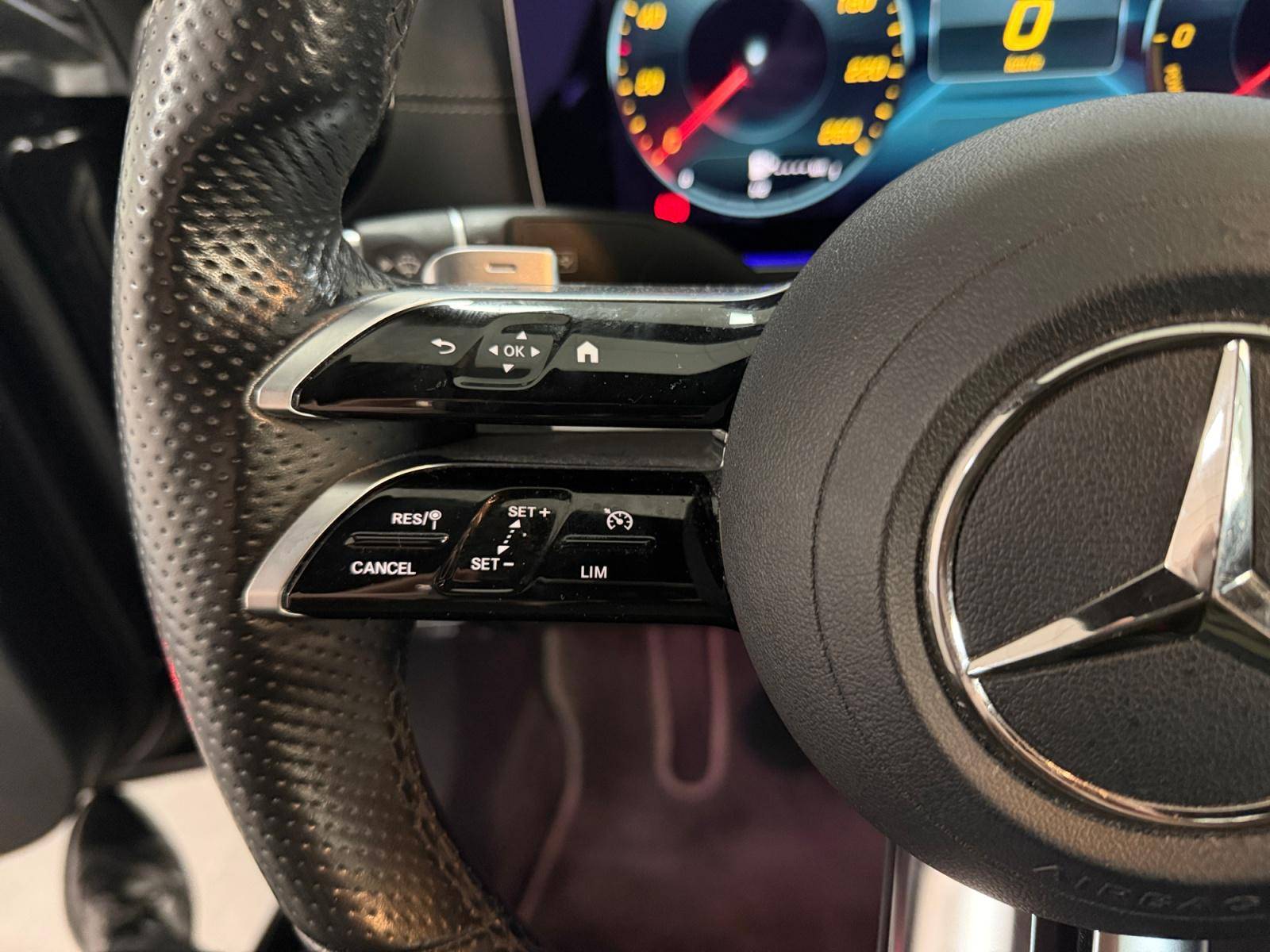 Image Mercedes-Benz CLASSE E BERLINE Classe E 300 de AMG Line Berline  Classe E 300 de 9G-Tronic AMG Line