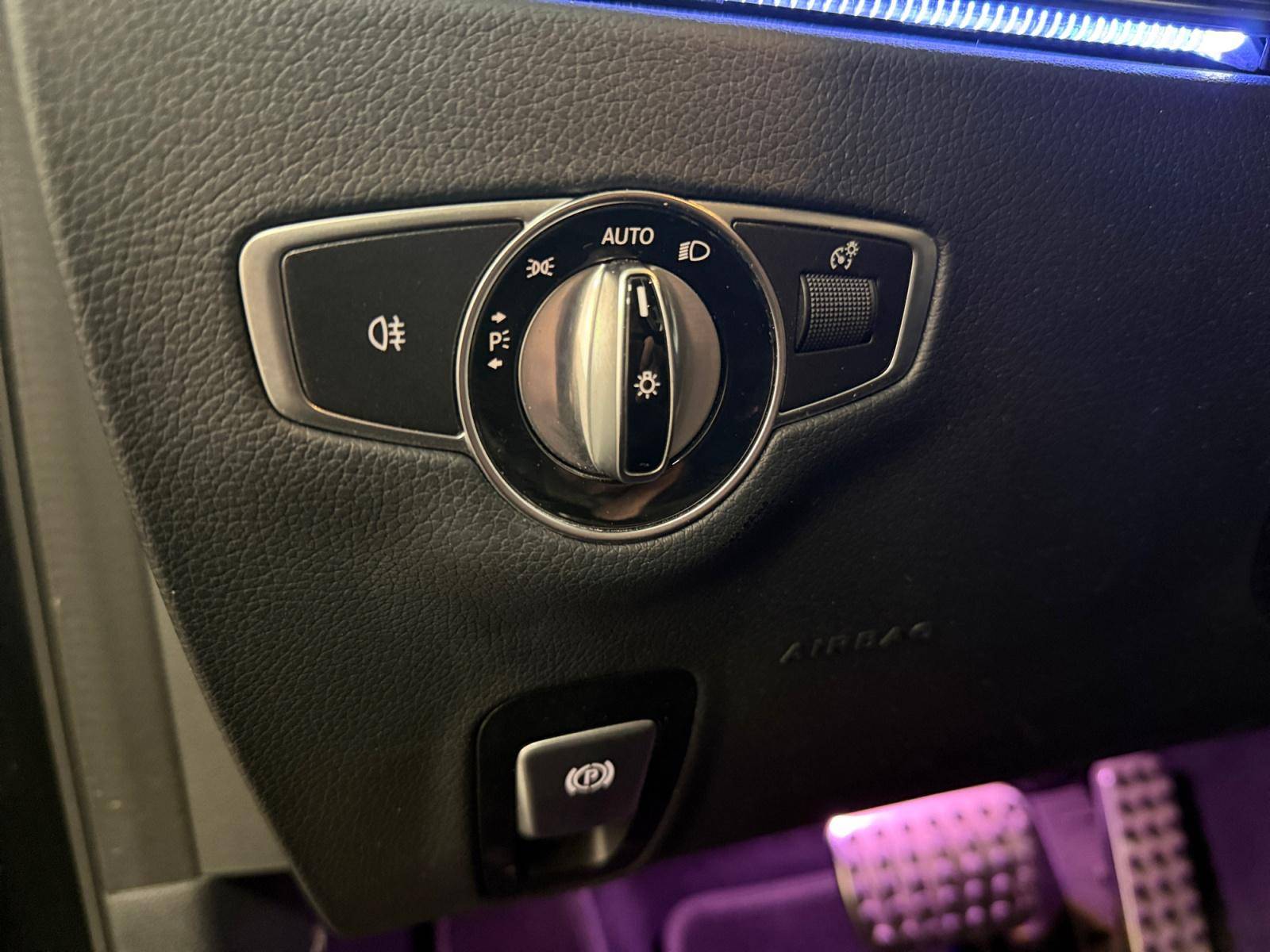 Image Mercedes-Benz CLASSE E BERLINE Classe E 300 de AMG Line Berline  Classe E 300 de 9G-Tronic AMG Line