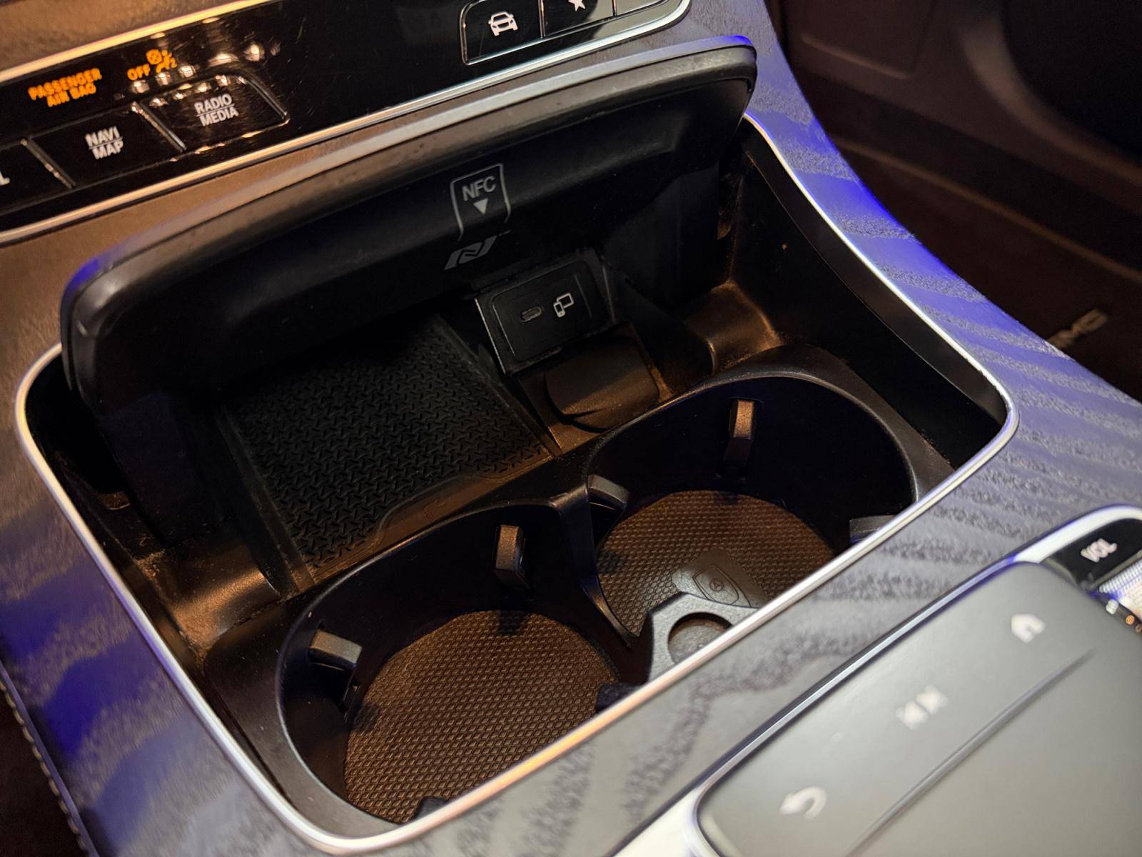 Image Mercedes-Benz CLASSE E BERLINE Classe E 300 de AMG Line Berline  Classe E 300 de 9G-Tronic AMG Line