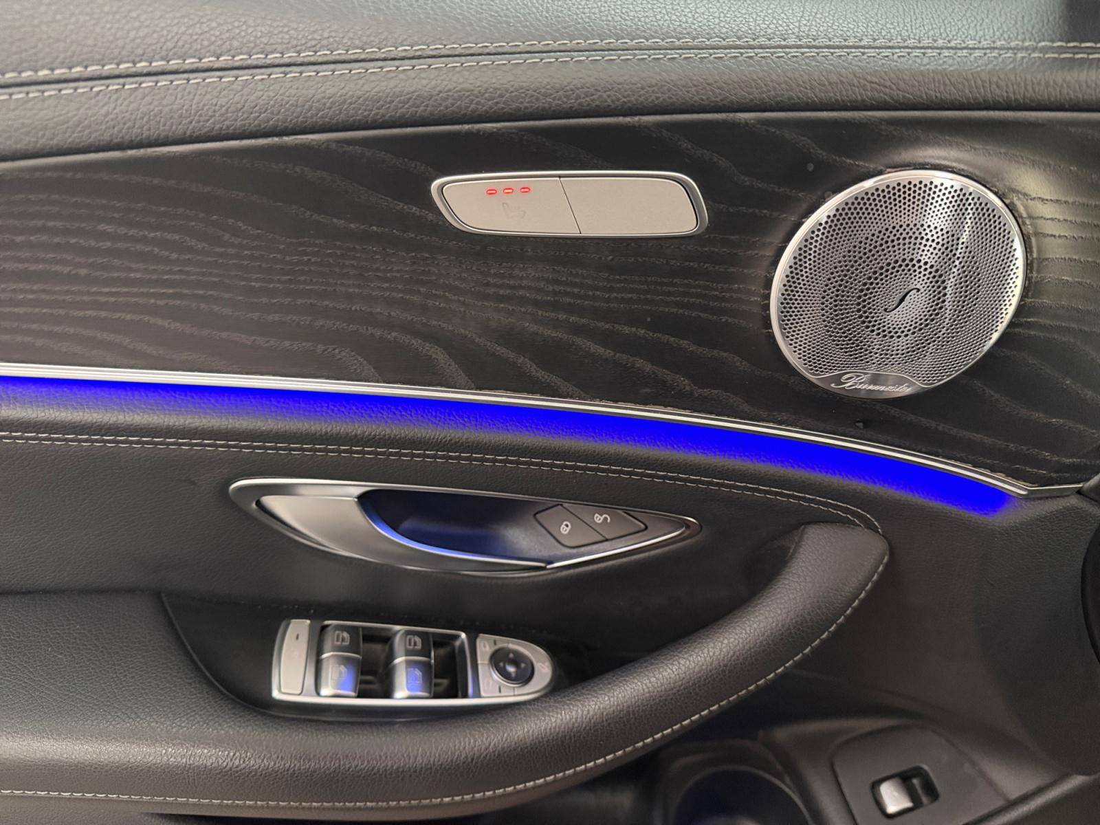 Image Mercedes-Benz CLASSE E BERLINE Classe E 300 de AMG Line Berline  Classe E 300 de 9G-Tronic AMG Line