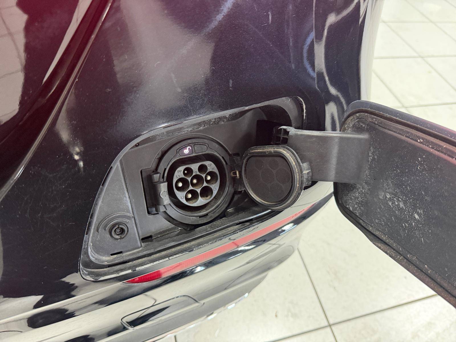 Image Mercedes-Benz CLASSE E BERLINE Classe E 300 de AMG Line Berline  Classe E 300 de 9G-Tronic AMG Line