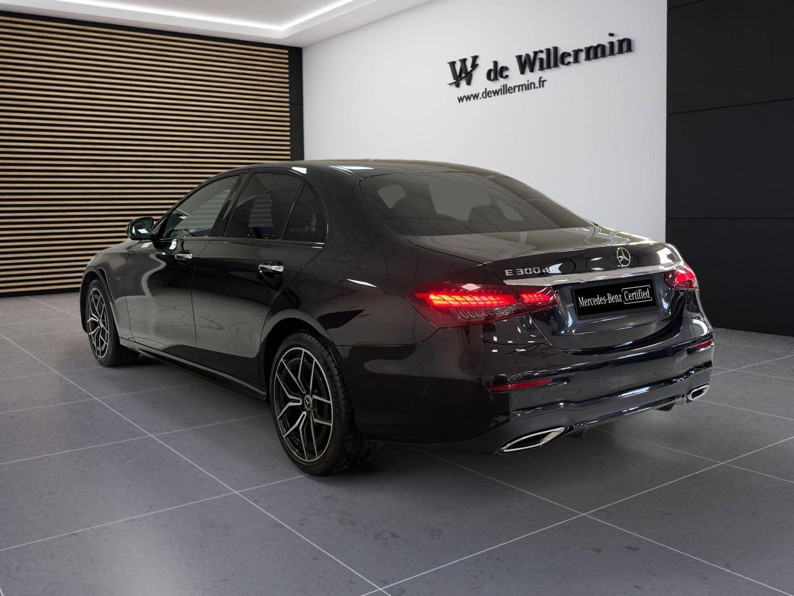 Image Mercedes-Benz CLASSE E BERLINE Classe E 300 de AMG Line Berline  Classe E 300 de 9G-Tronic AMG Line