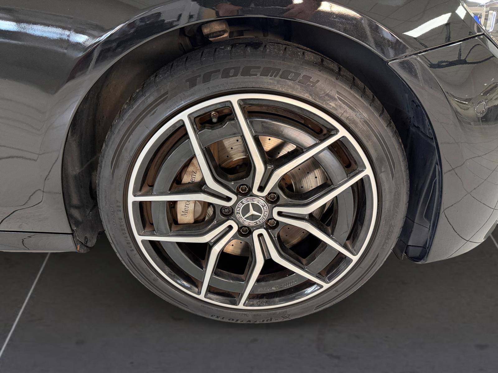 Image Mercedes-Benz CLASSE E BERLINE Classe E 300 de AMG Line Berline  Classe E 300 de 9G-Tronic AMG Line