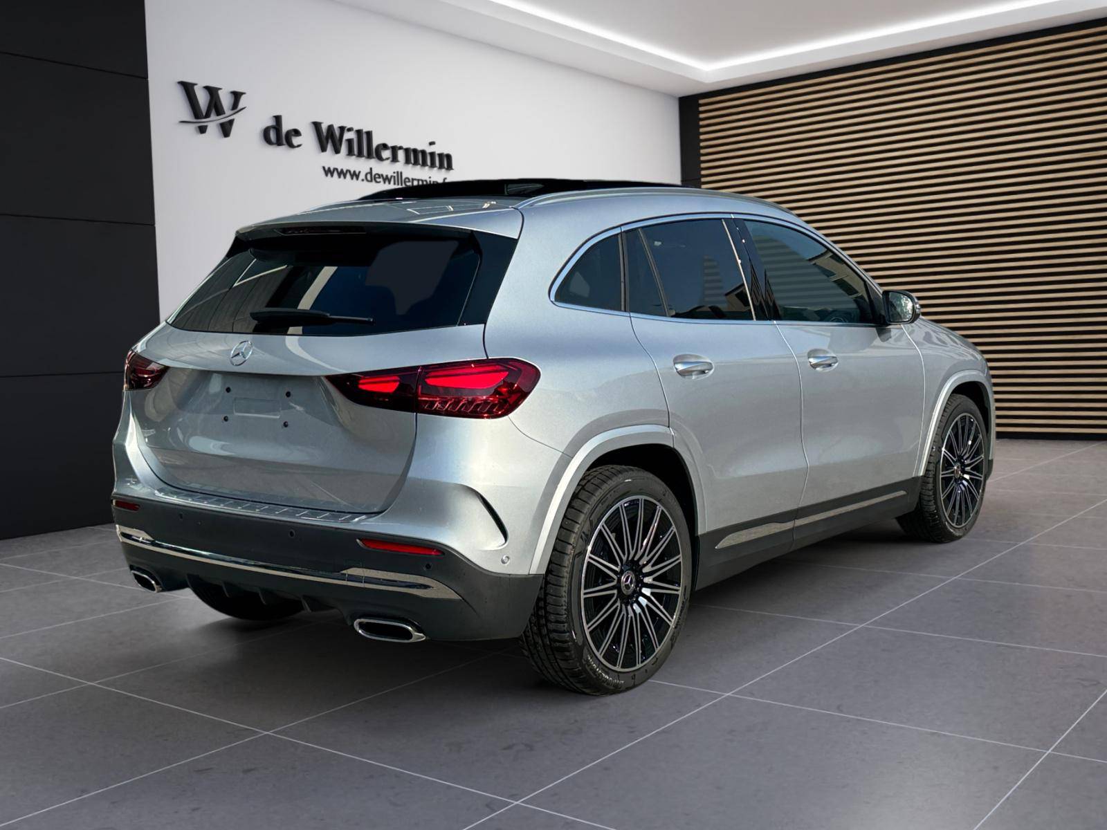 Image Mercedes-Benz GLA 200 d AMG Line  GLA 200 d AMG Line