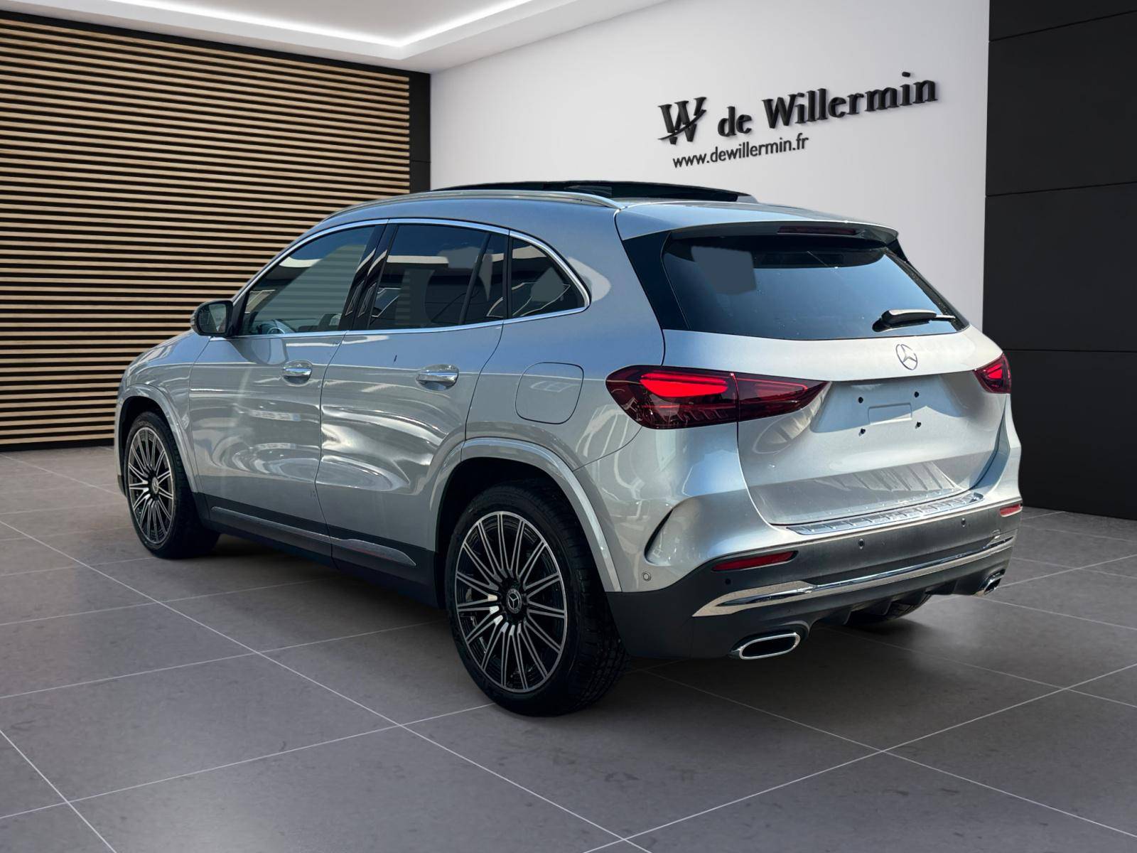 Image Mercedes-Benz GLA 200 d AMG Line  GLA 200 d AMG Line