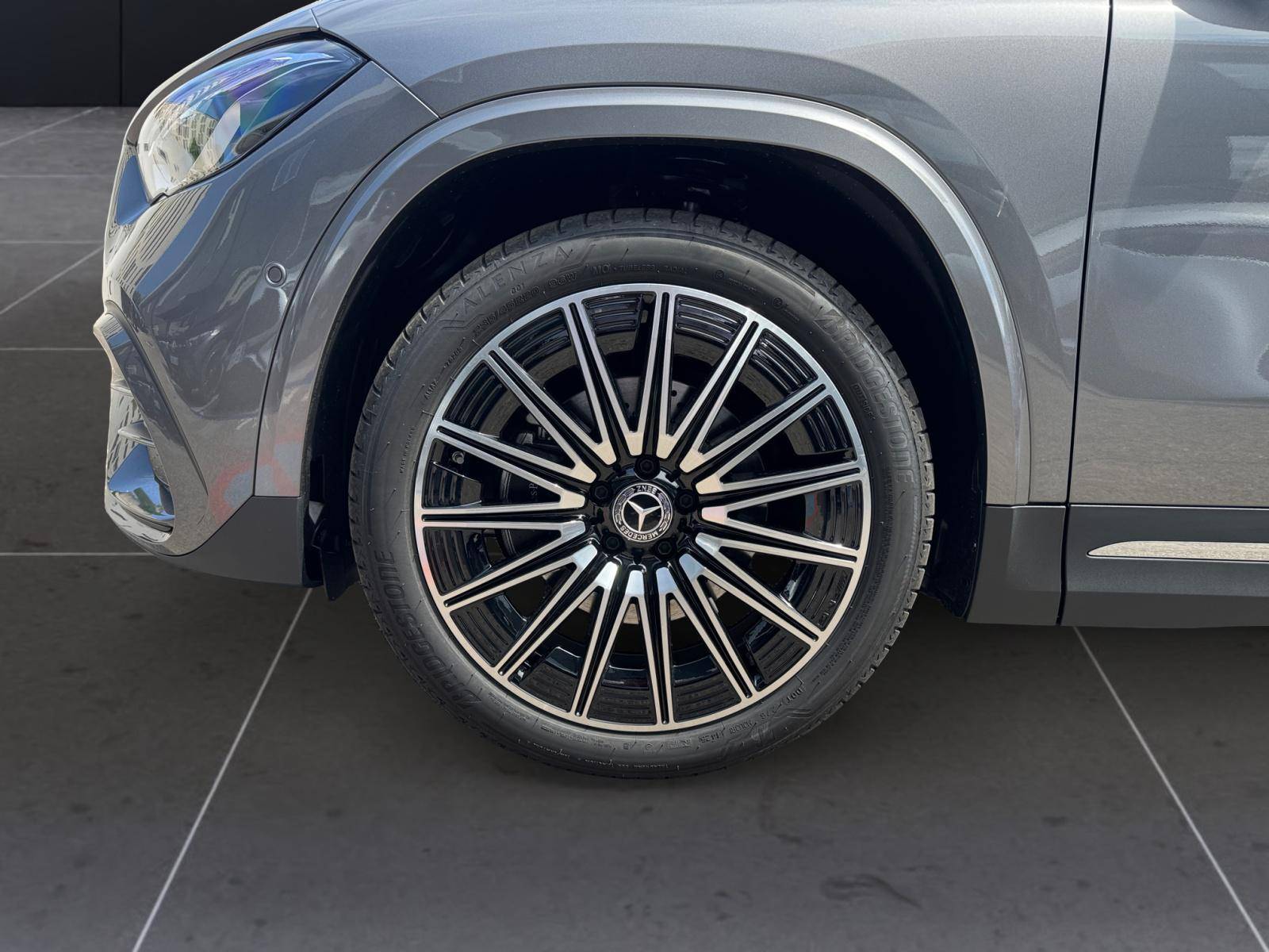 Image Mercedes-Benz GLA 200 d AMG Line  GLA 200 d AMG Line