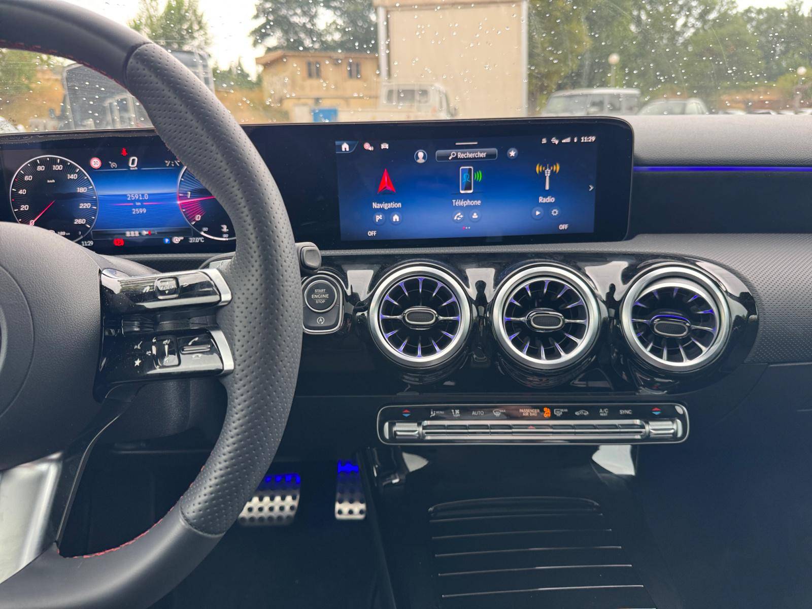 Image Mercedes-Benz CLASSE A 200 d AMG Line  Classe A 200 d AMG Line