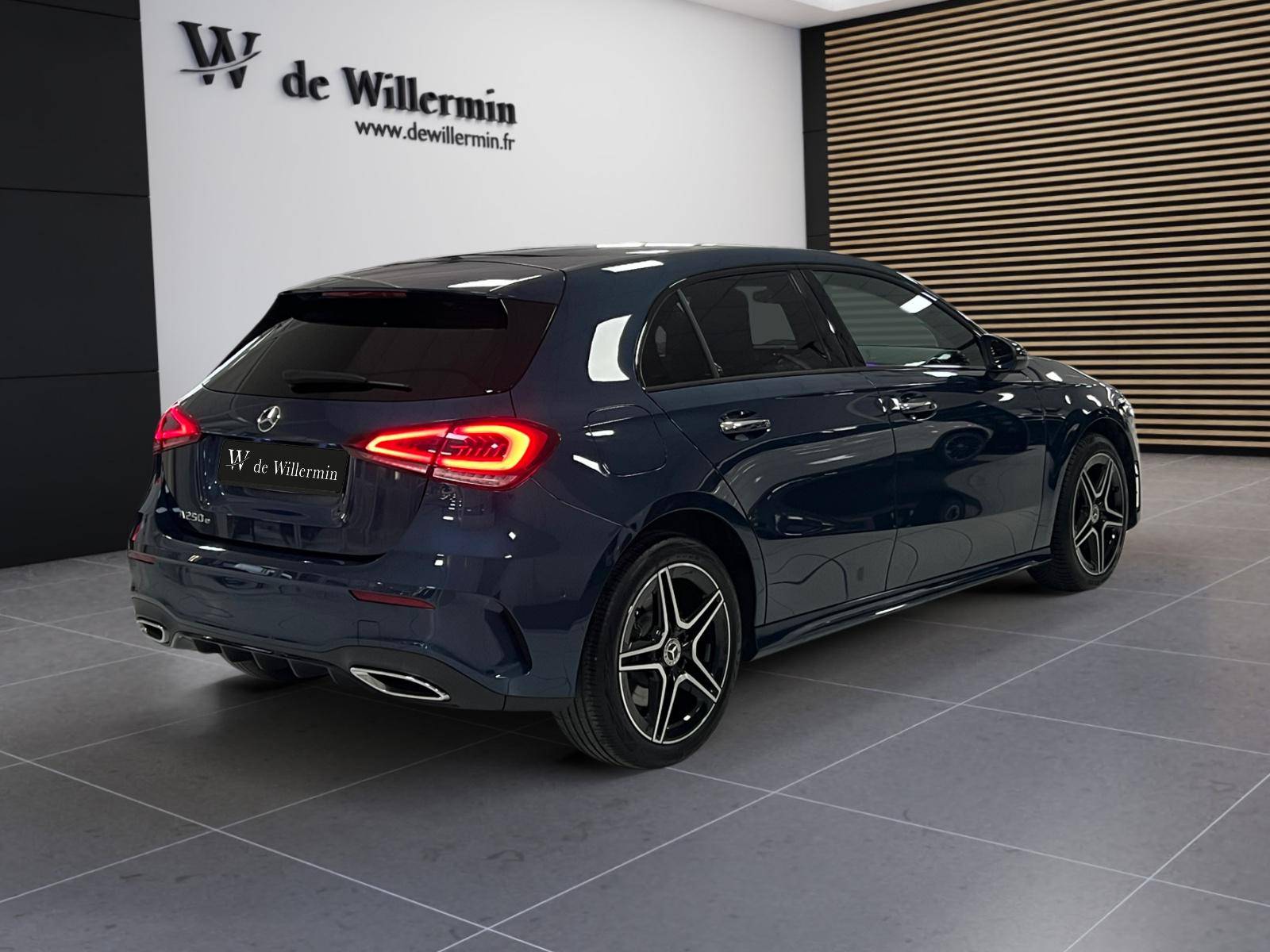 Image Mercedes-Benz CLASSE A 250 e AMG Line  Classe A 250 e 8G-DCT AMG Line