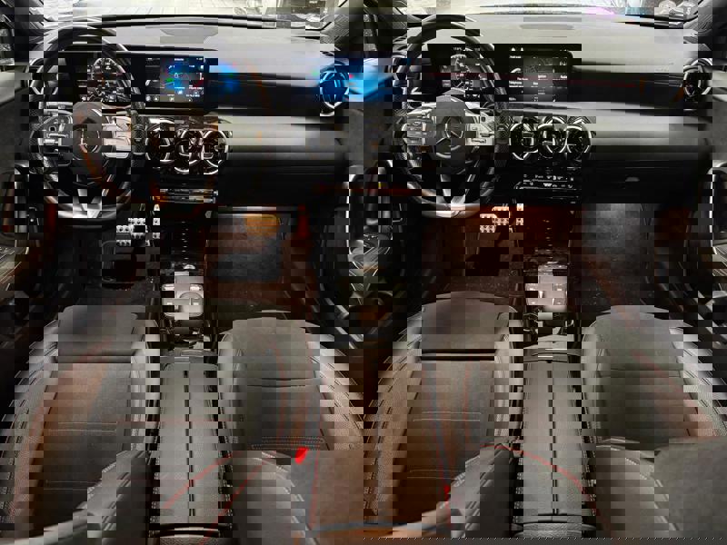 Image Mercedes-Benz CLASSE A 250 e AMG Line  