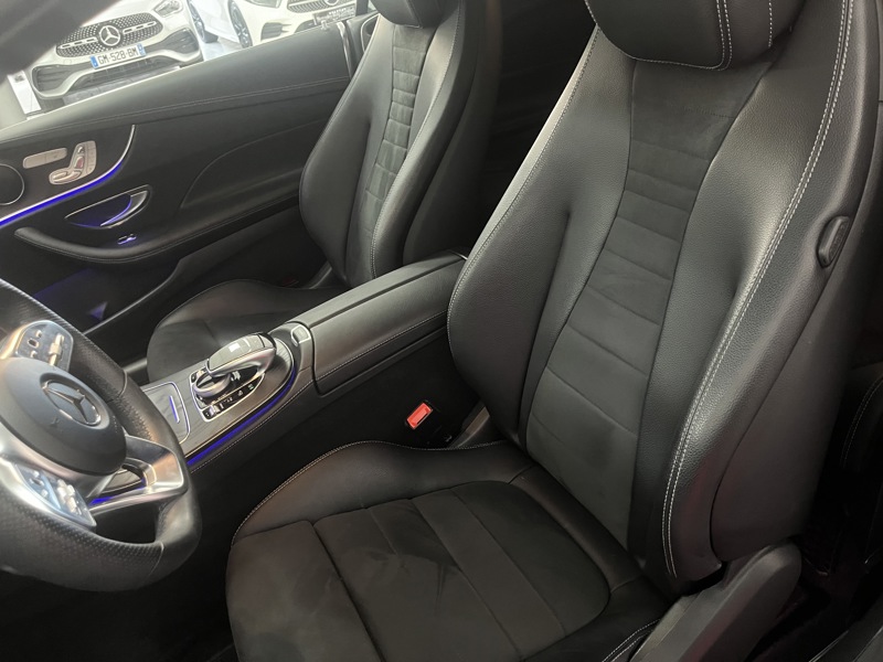 Image Mercedes-Benz CLASSE E COUPÉ Classe E 220 d 4MATIC AMG Line Coupé  Classe E Coupé 220 d 9G-Tronic 4-Matic AMG Line
