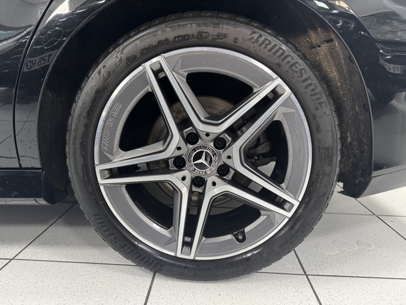 Image Mercedes-Benz CLA SHOOTING BRAKE CLA 200 d Shooting Brake AMG Line  