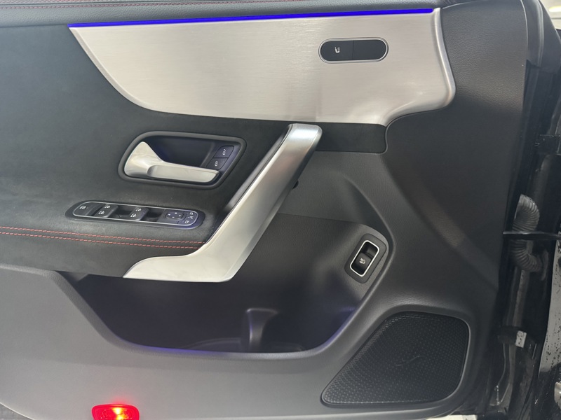 Image Mercedes-Benz CLA SHOOTING BRAKE CLA 200 d Shooting Brake AMG Line  