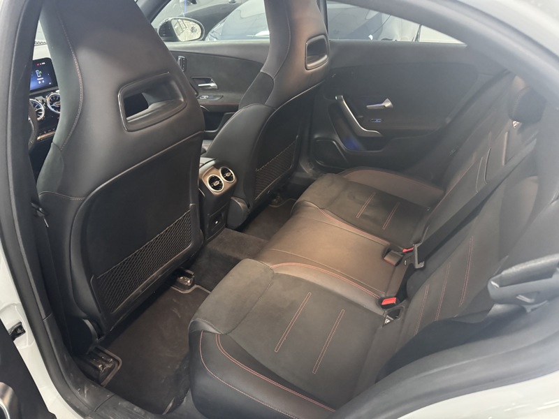 Image Mercedes-Benz CLASSE A 180 AMG Line  