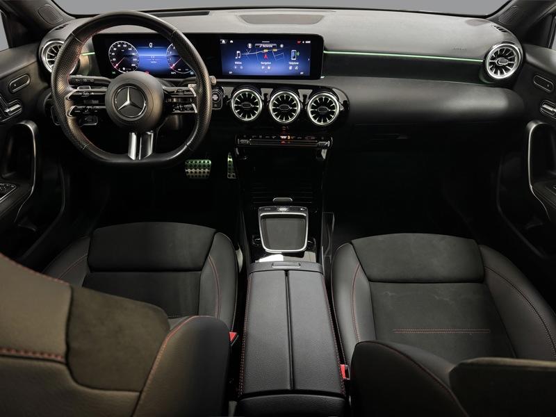 Image Mercedes-Benz CLASSE A 180 AMG Line  