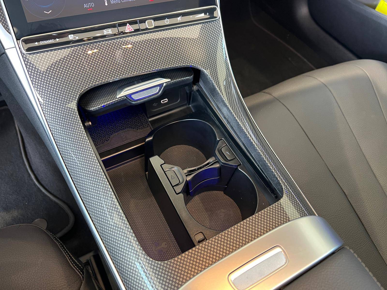 Image Mercedes-Benz CLE COUPÉ CLE 200 AMG Line Coupé  CLE 200 AMG Line Coupé