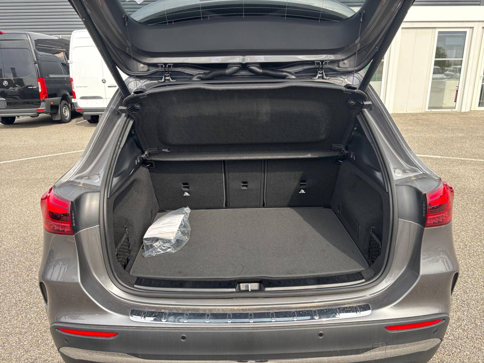 Image Mercedes-Benz GLA 200 d AMG Line  GLA 200 d AMG Line