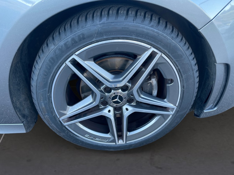 Image Mercedes-Benz CLASSE B 200 d AMG Line Edition  Classe B 200 d 8G-DCT AMG Line Edition