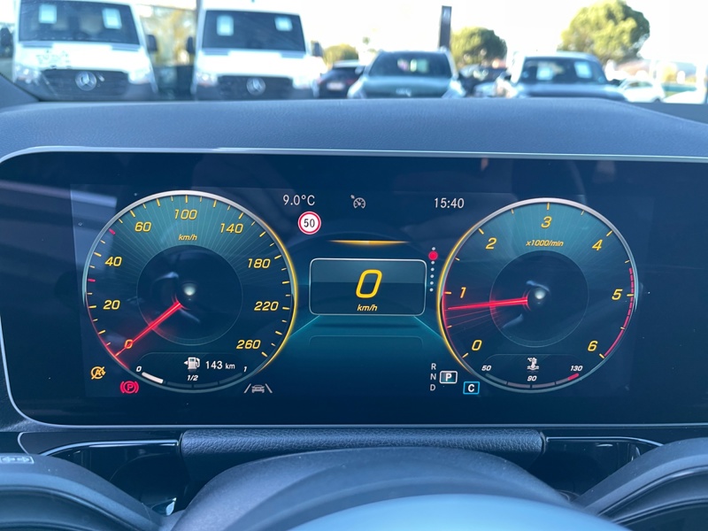 Image Mercedes-Benz CLASSE B 200 d AMG Line Edition  Classe B 200 d 8G-DCT AMG Line Edition